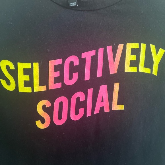 Graphics - Picture 4 of 5